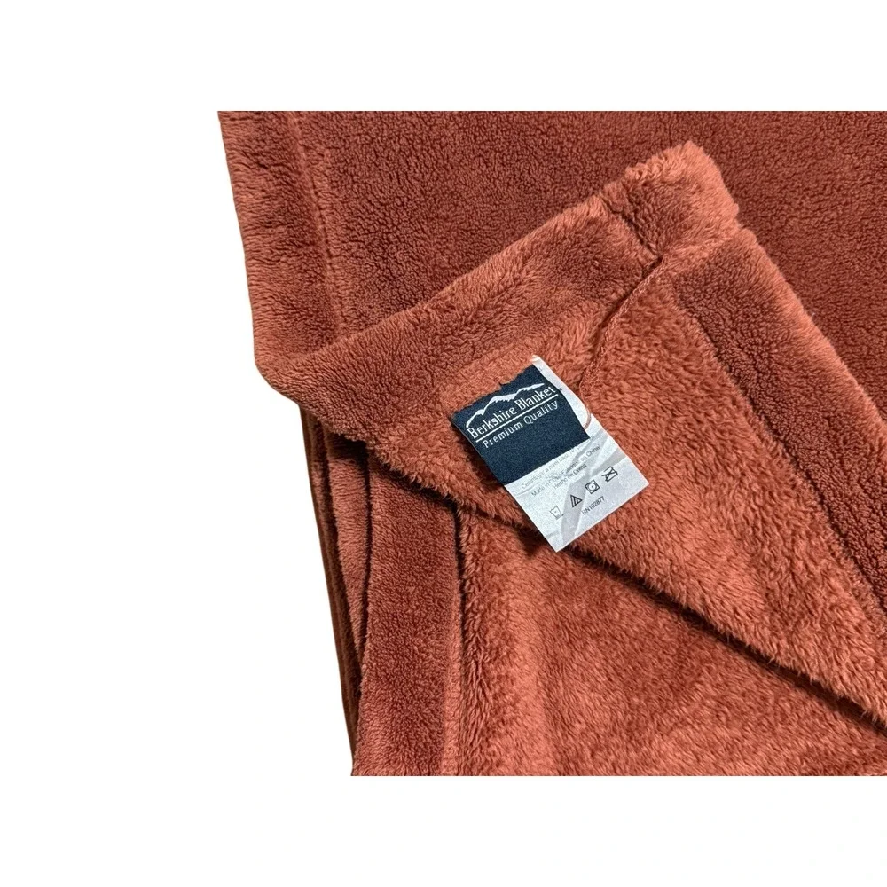 Berskshire Blankets Burnt Orange Throw Blanket Quilt Cover Soft Fleece King